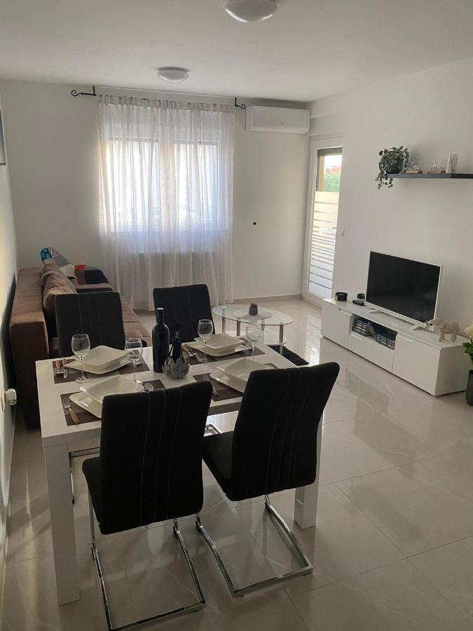 Ferienwohnung Apartman K&D Zadar Exterior foto