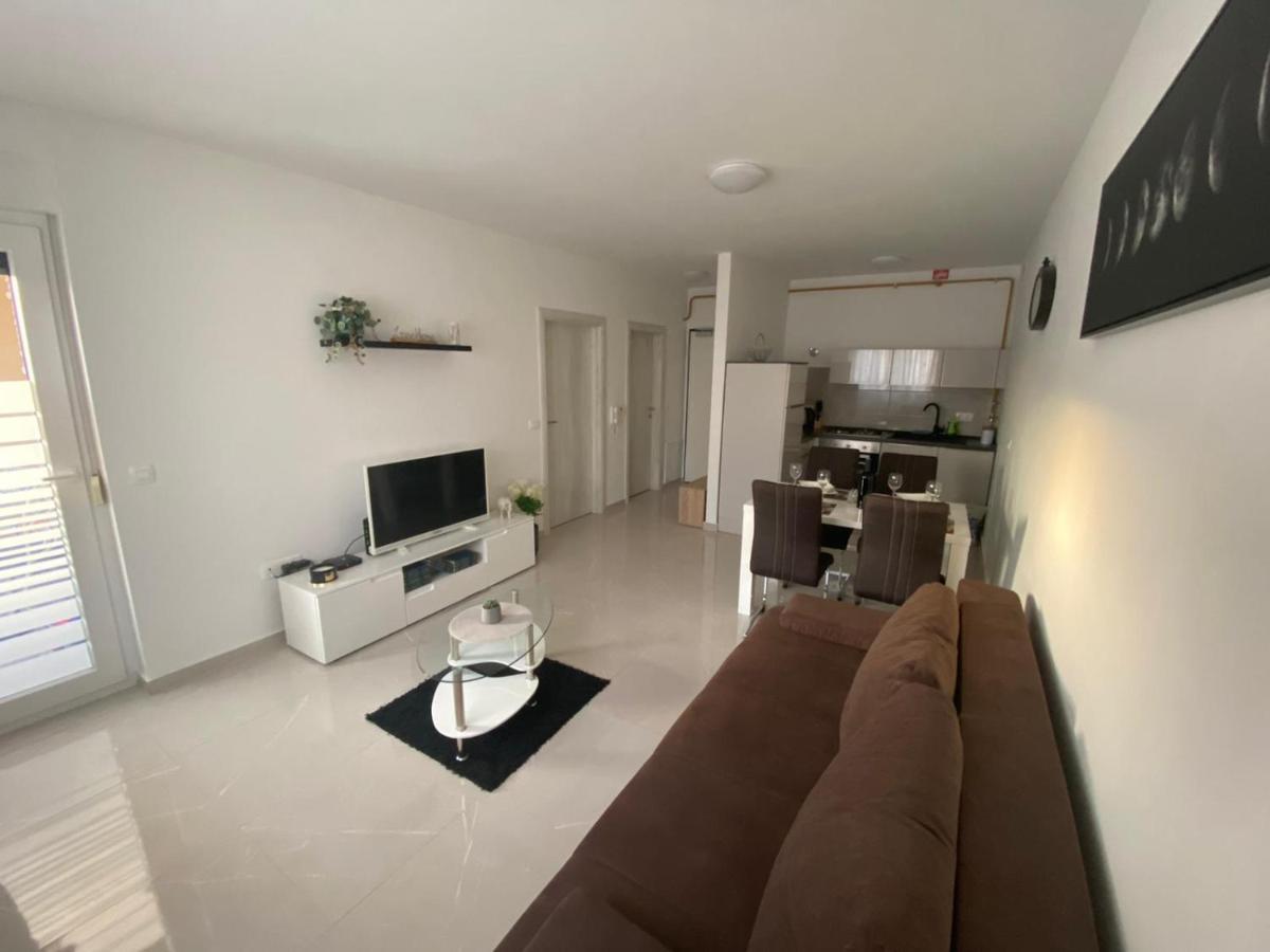Ferienwohnung Apartman K&D Zadar Exterior foto